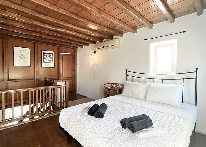 House In Pleiades Mykonos Town