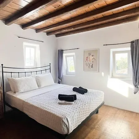 House In Pleiades * Mykonos Town